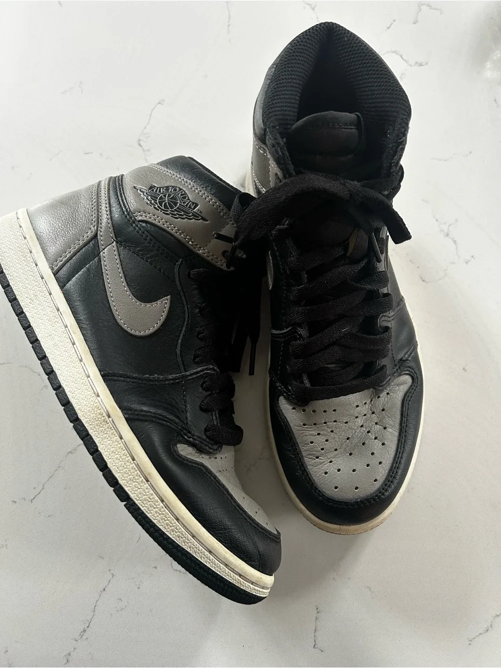 2018 Air Jordan 1 retro high og shadow grey/black men’s size 7